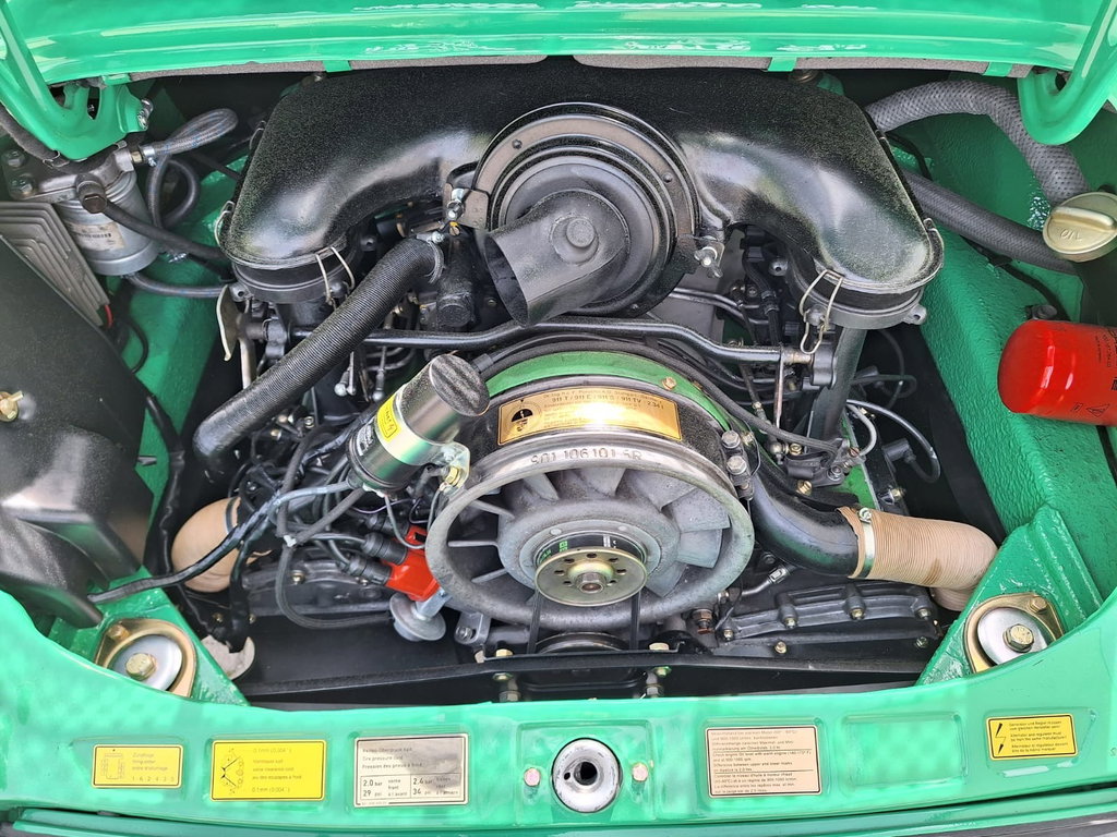 Porsche 911 E