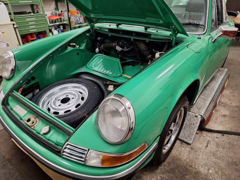 Porsche 911 E