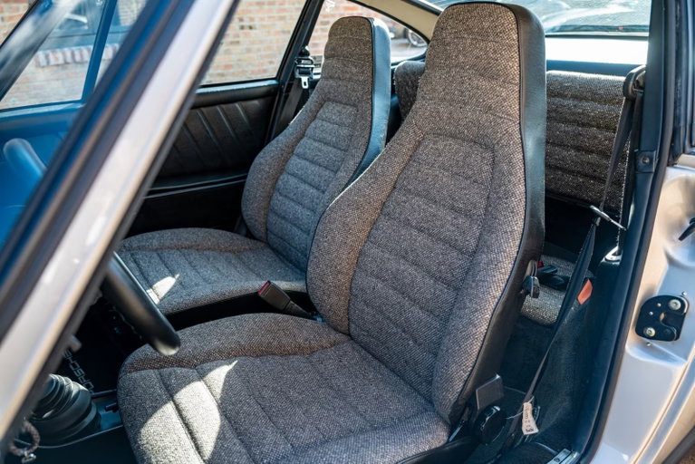 Porsche 911 SC