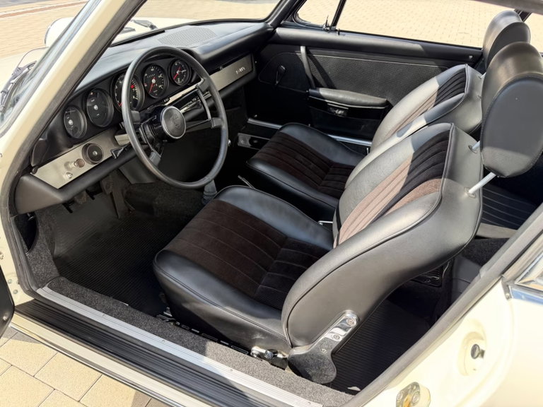 Porsche 911 T