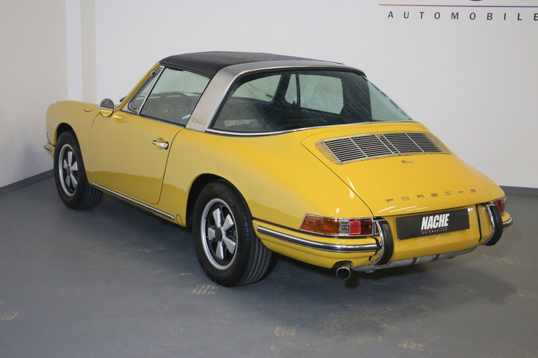 Porsche 911 T