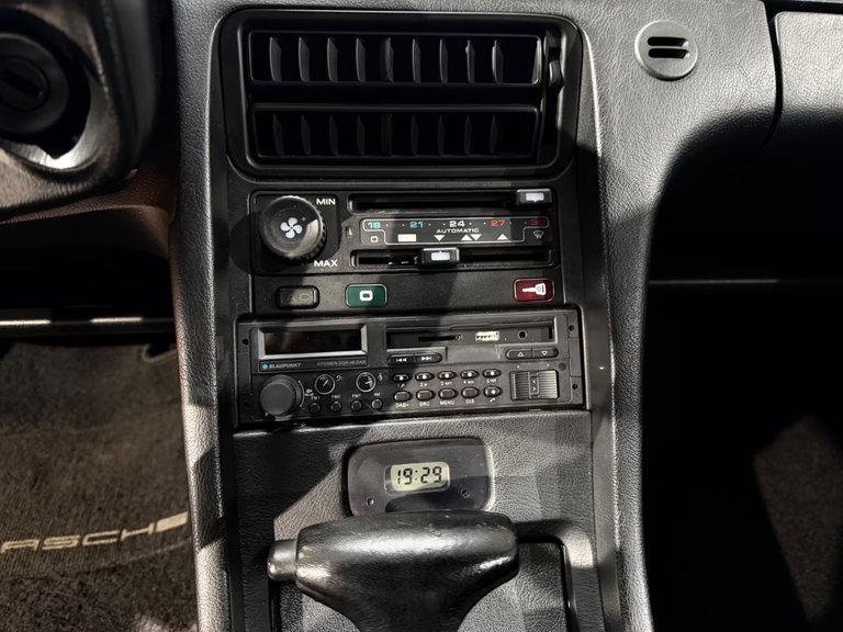 Porsche 928 S4