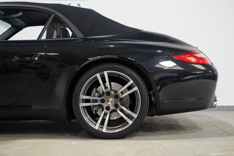 Porsche 997.2 Carrera Black Edition