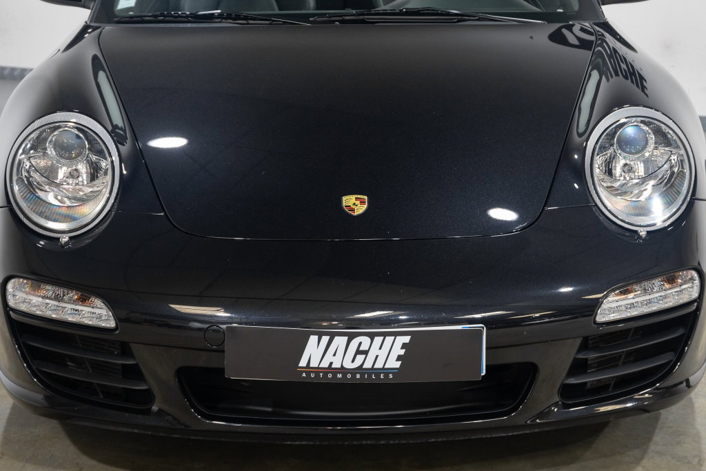 Porsche 997.2 Carrera Black Edition