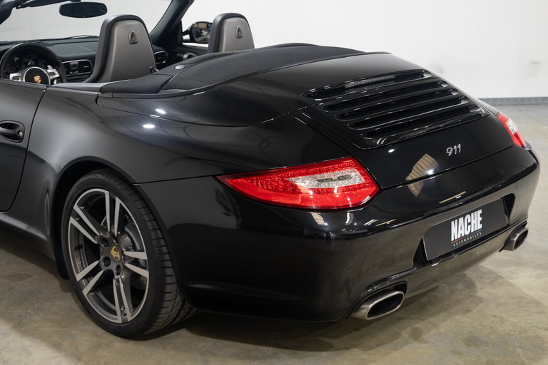 Porsche 997.2 Carrera Black Edition