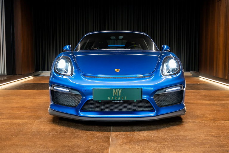 Porsche 981 Cayman GT4