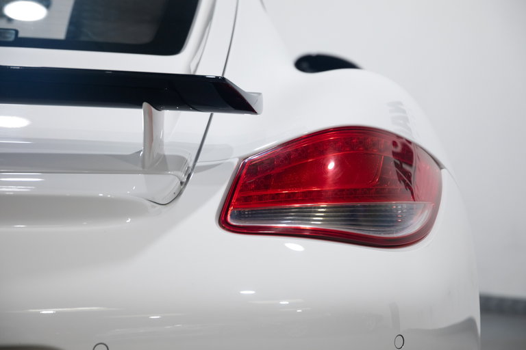 Porsche 987 Cayman R