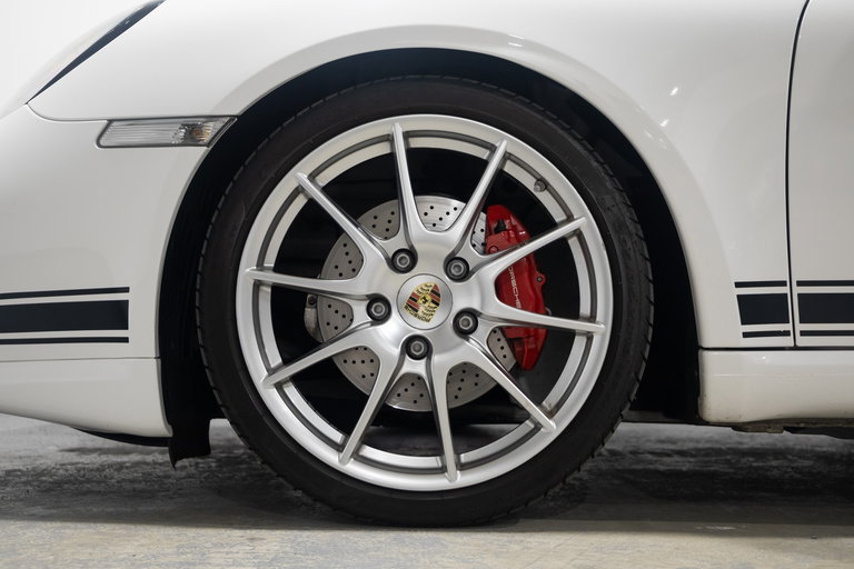 Porsche 987 Cayman R