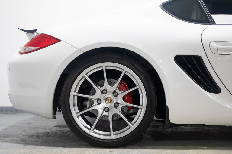 Porsche 987 Cayman R