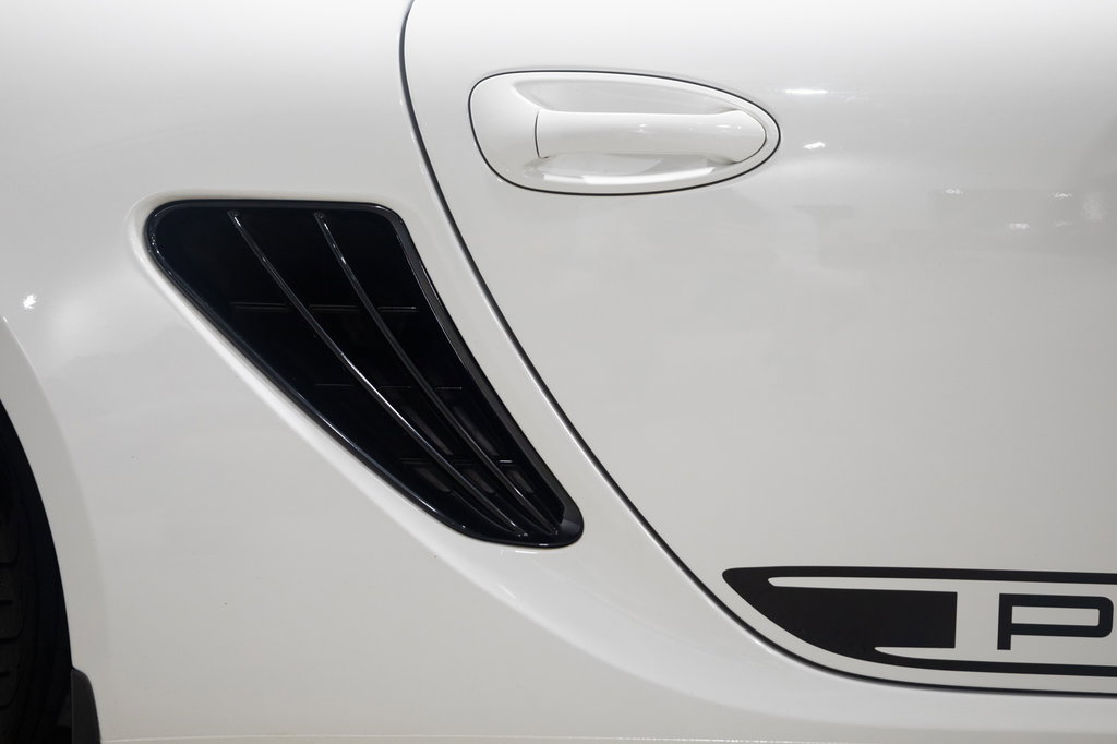 Porsche 987 Cayman R