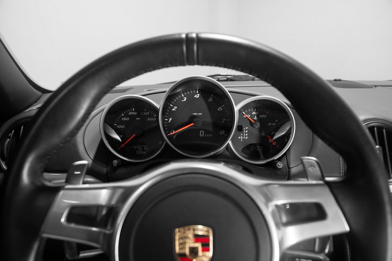 Porsche 987 Cayman R