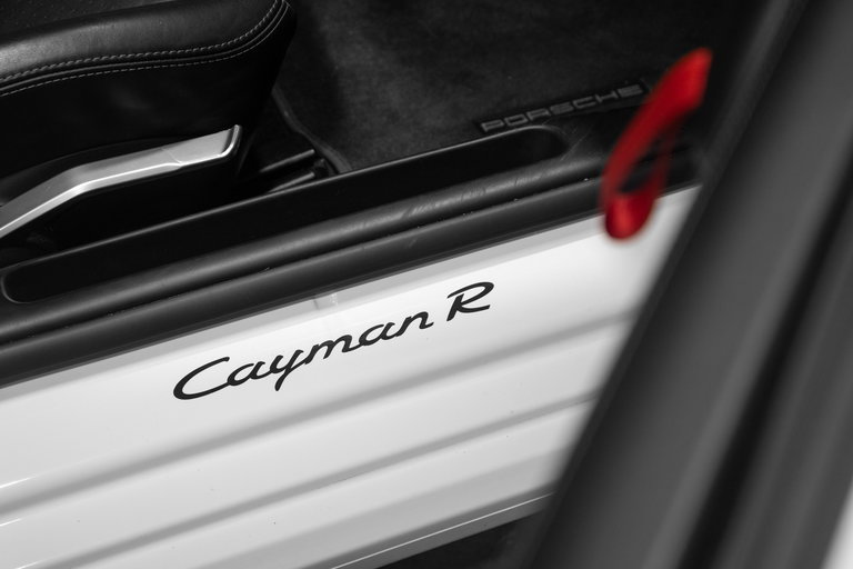 Porsche 987 Cayman R