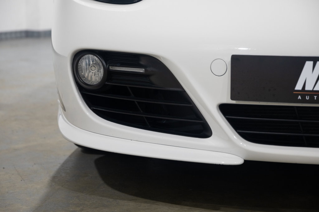 Porsche 987 Cayman R