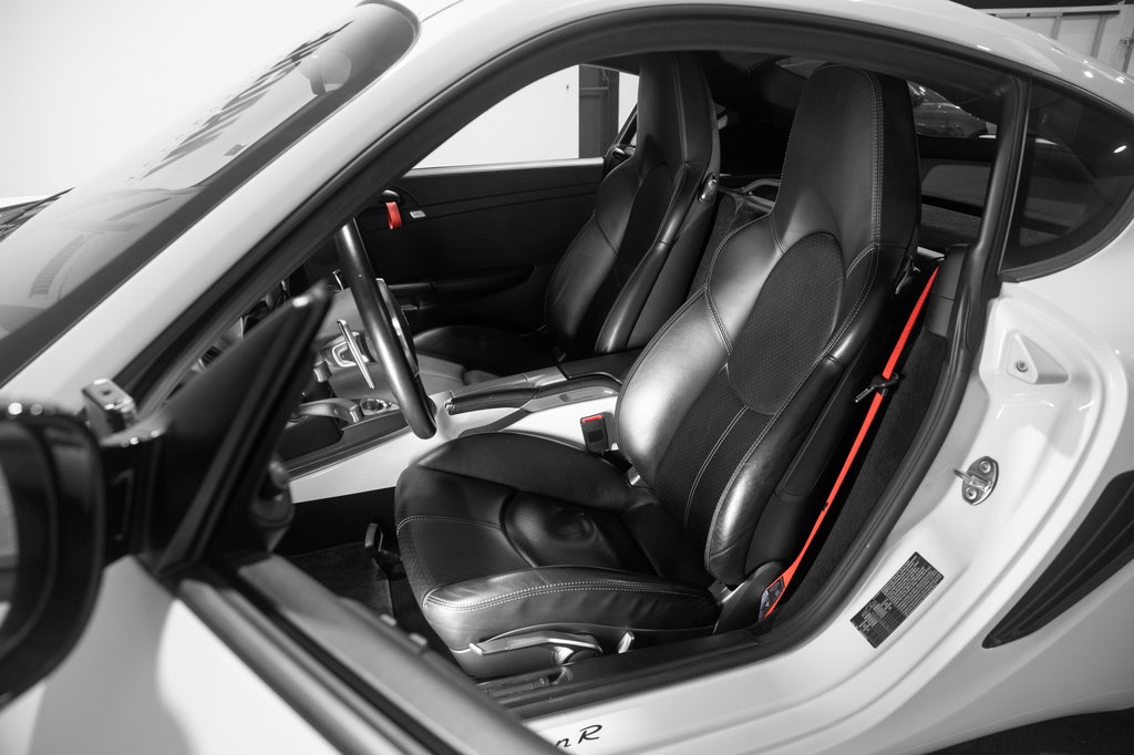 Porsche 987 Cayman R