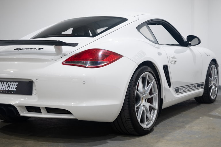 Porsche 987 Cayman R
