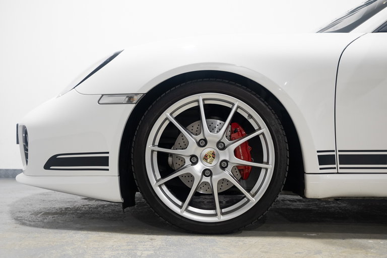 Porsche 987 Cayman R