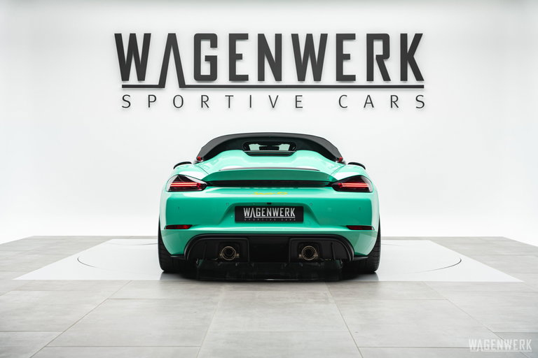 Porsche 718 Spyder RS
