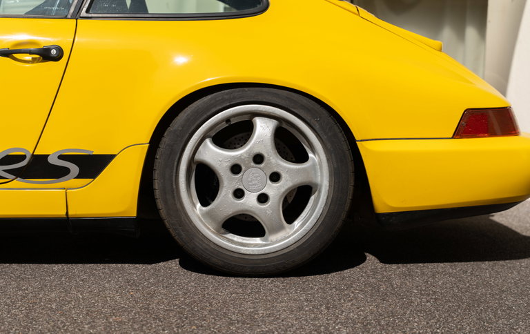 Porsche 964 Carrera RS
