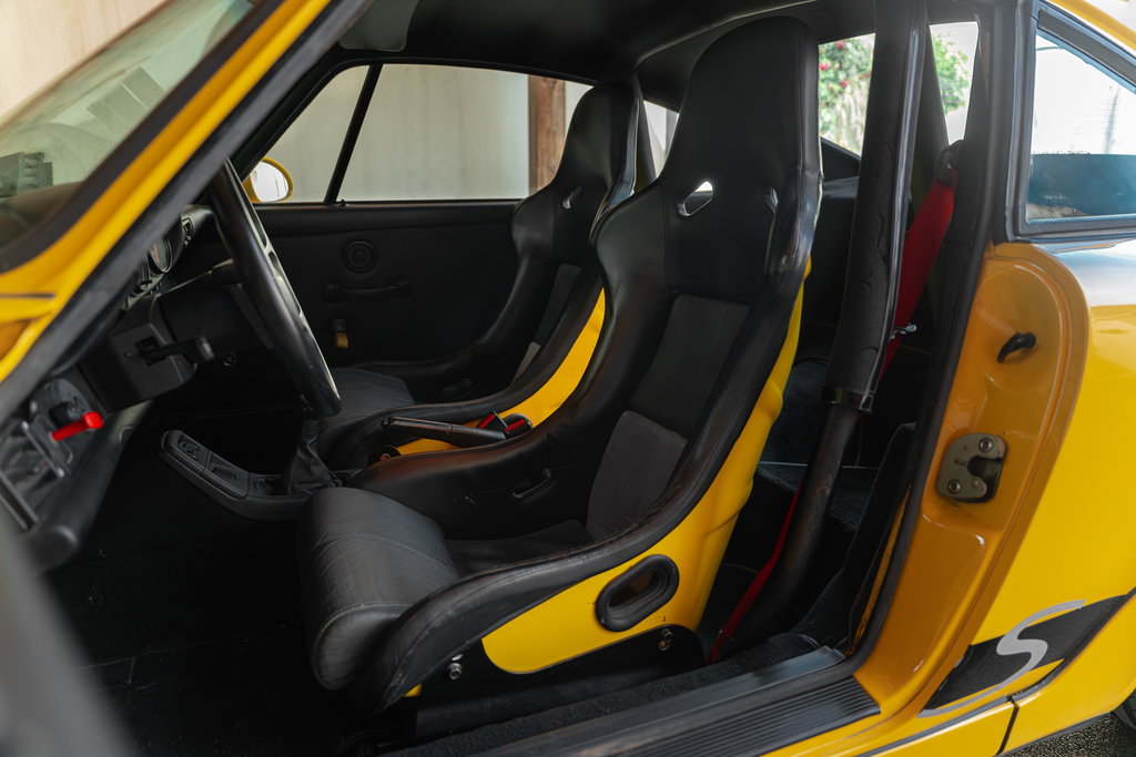 Porsche 964 Carrera RS