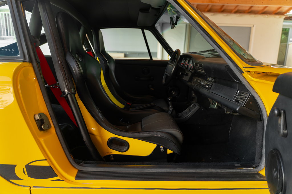 Porsche 964 Carrera RS