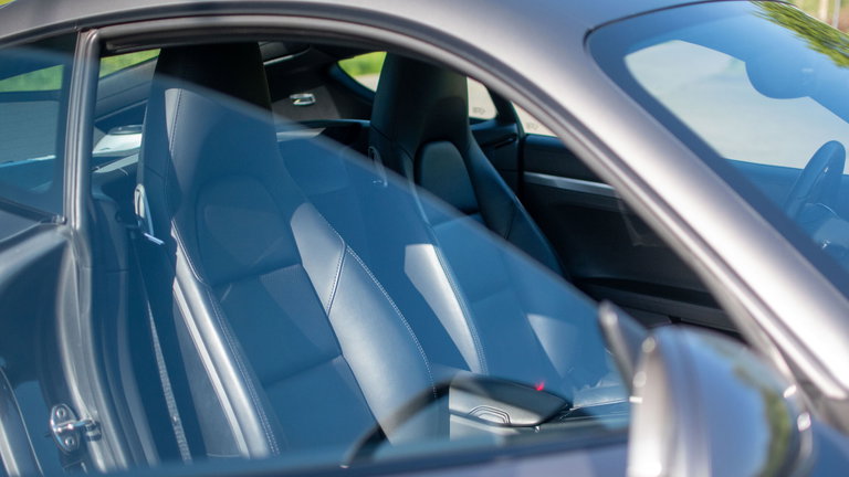 Porsche 981 Cayman