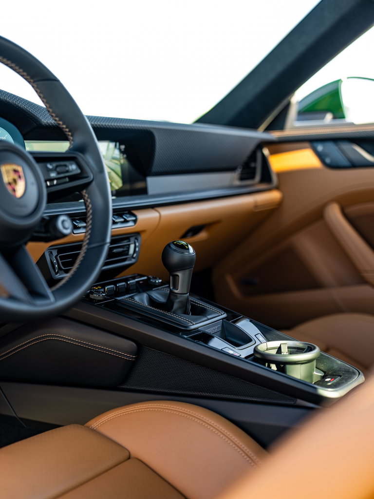 Porsche 992 GT3 Touring
