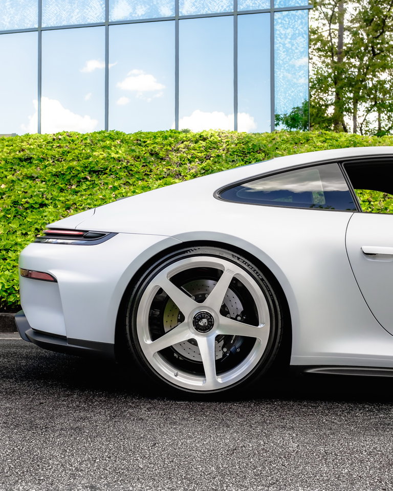 Porsche 992.2 GT3 Touring