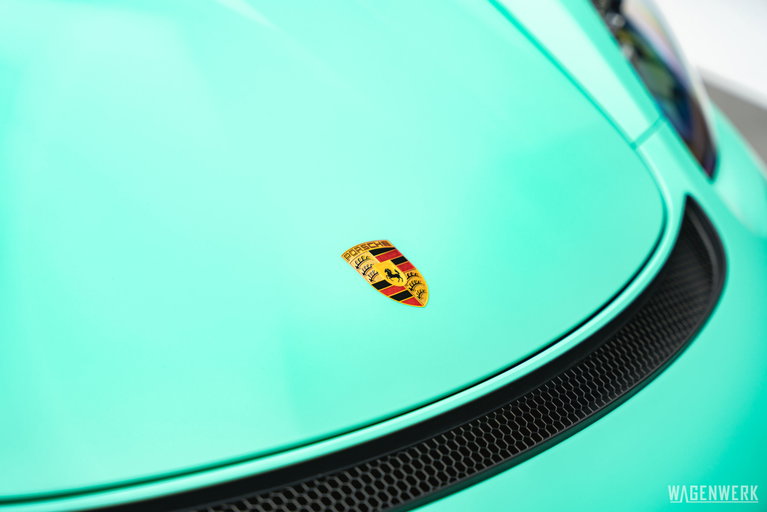 Porsche 718 Spyder RS