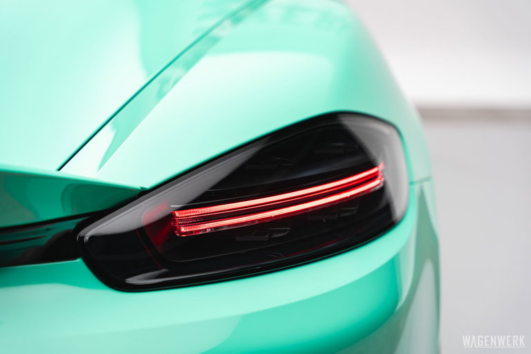 Porsche 718 Spyder RS