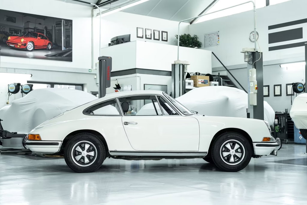 Porsche 911 T