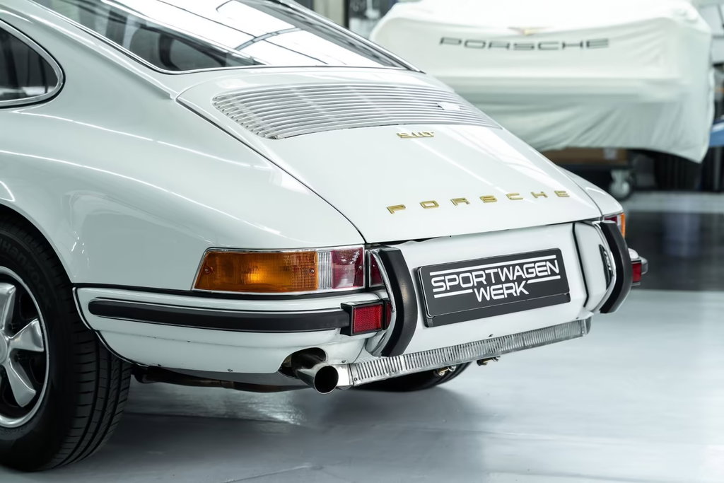 Porsche 911 T