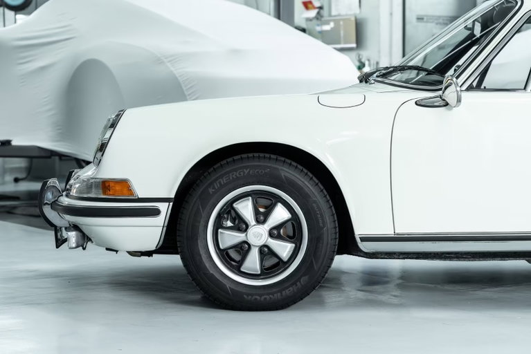 Porsche 911 T