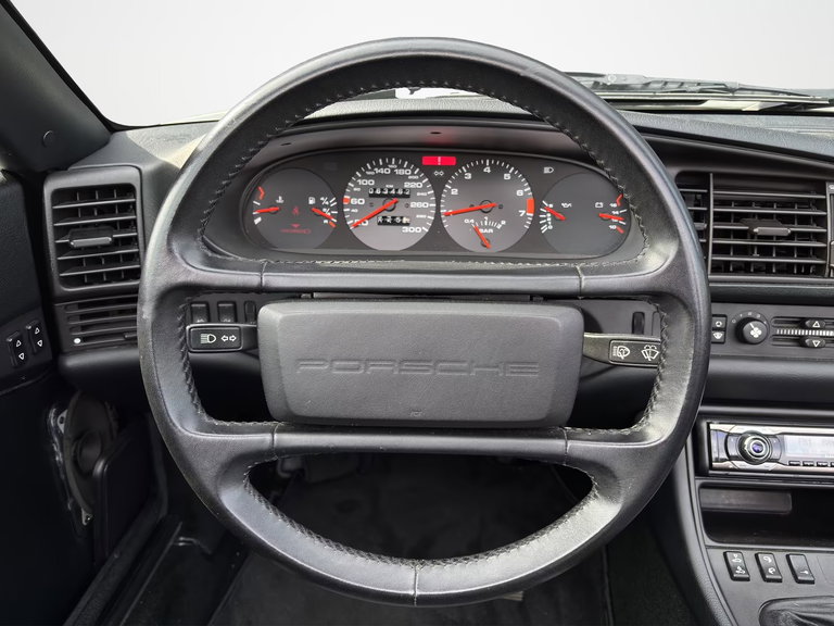 Porsche 944 Turbo Cabriolet