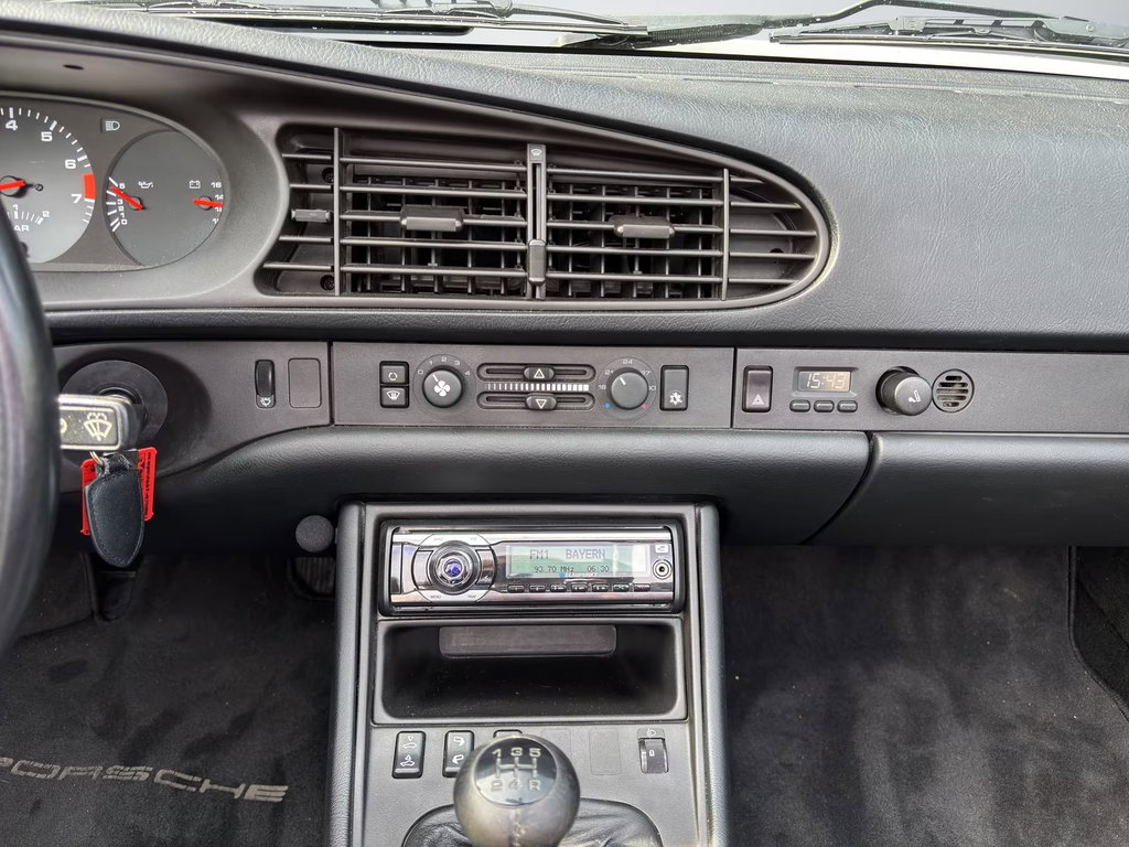 Porsche 944 Turbo Cabriolet