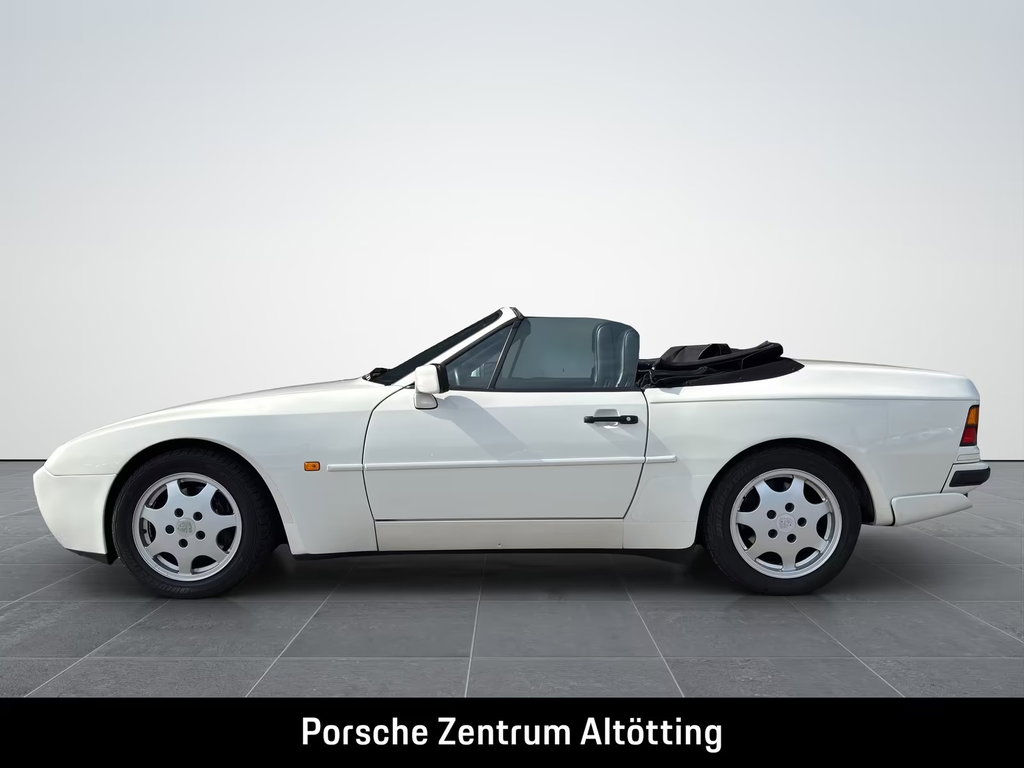 Porsche 944 Turbo Cabriolet