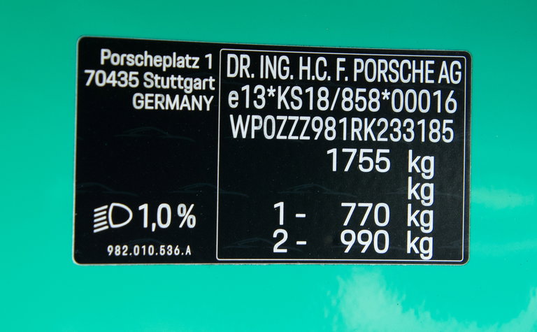 Porsche 718 Spyder RS