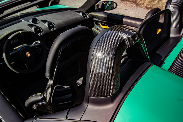 Porsche 718 Spyder RS