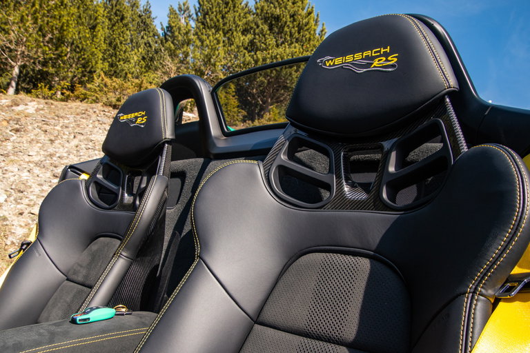 Porsche 718 Spyder RS