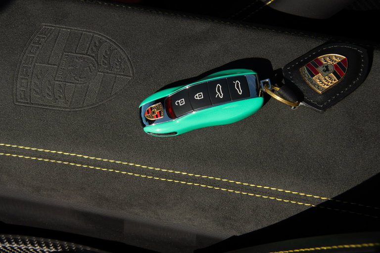 Porsche 718 Spyder RS