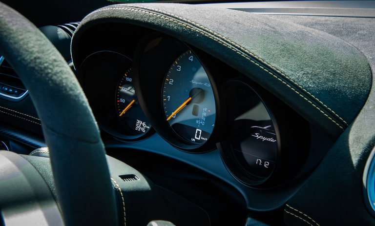 Porsche 718 Spyder RS
