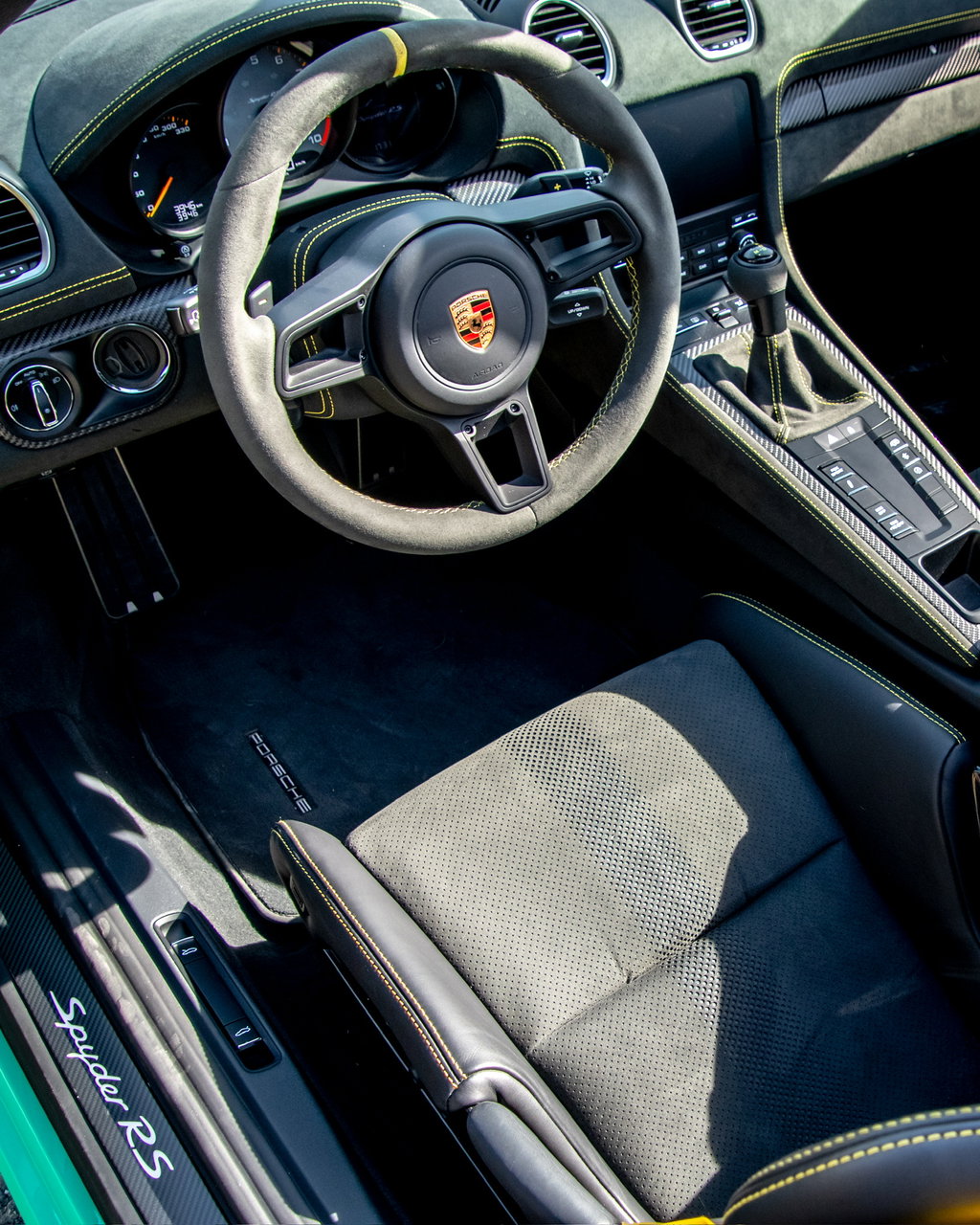 Porsche 718 Spyder RS