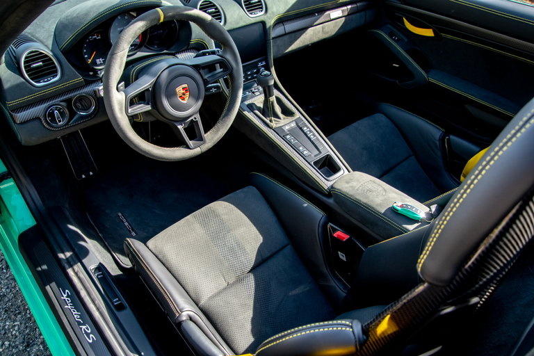 Porsche 718 Spyder RS