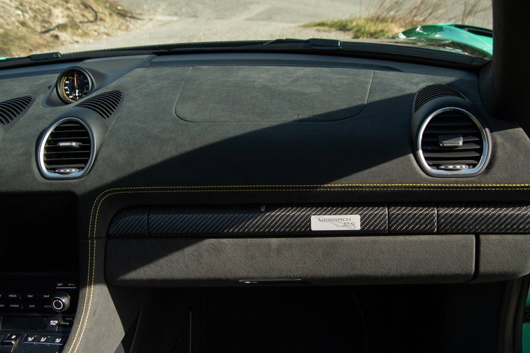 Porsche 718 Spyder RS