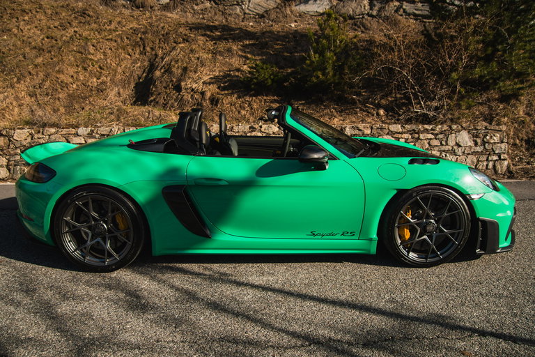 Porsche 718 Spyder RS