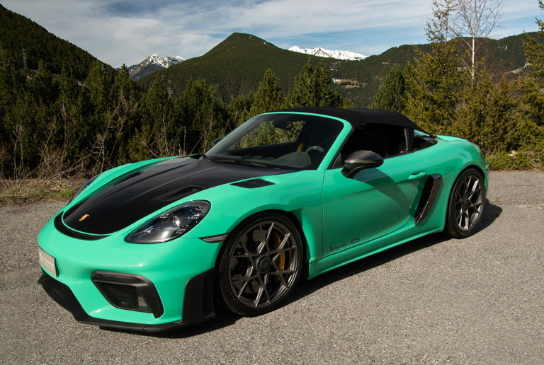 Porsche 718 Spyder RS