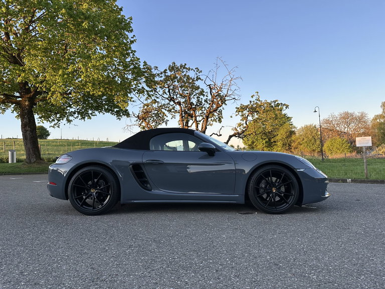 Porsche 718 Boxster