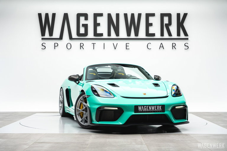 Porsche 718 Spyder RS