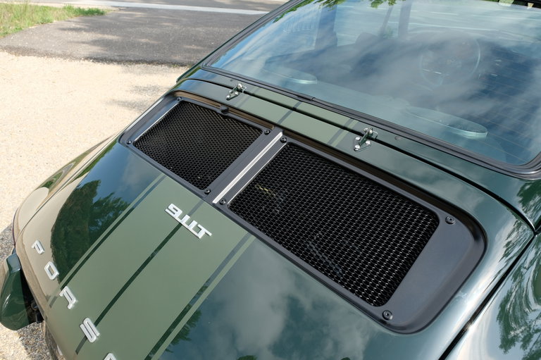 Porsche 911 Backdate