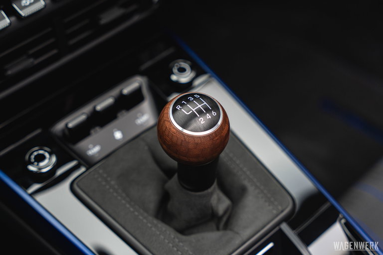Porsche 992.2 Carrera T