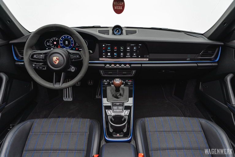 Porsche 992.2 Carrera T
